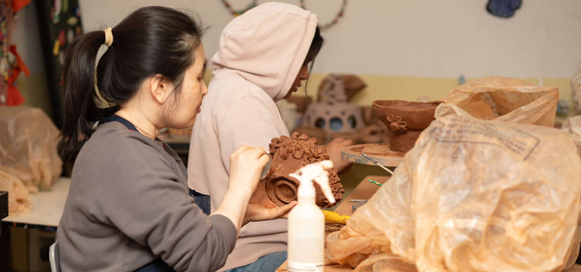 slider image slider_item_i8GkwD