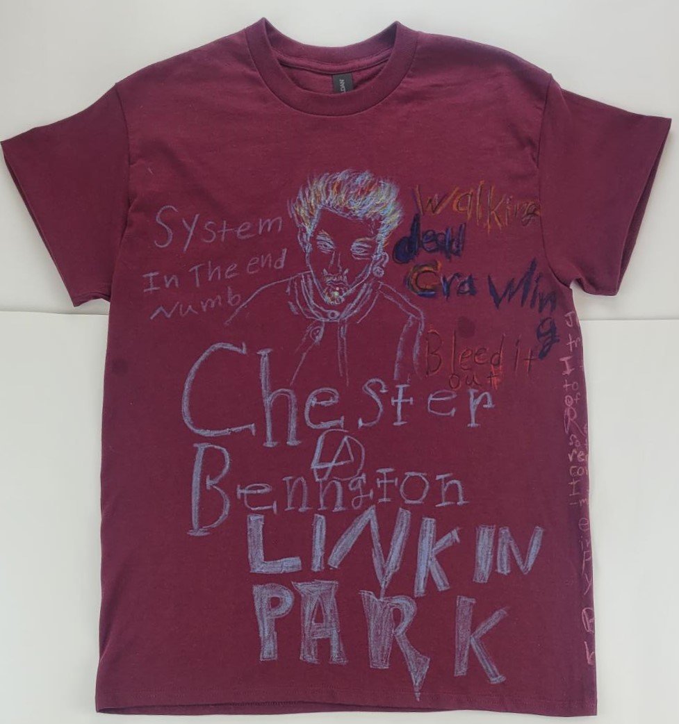 “Linkin by RM9- Raven McCormick, T-Shirt